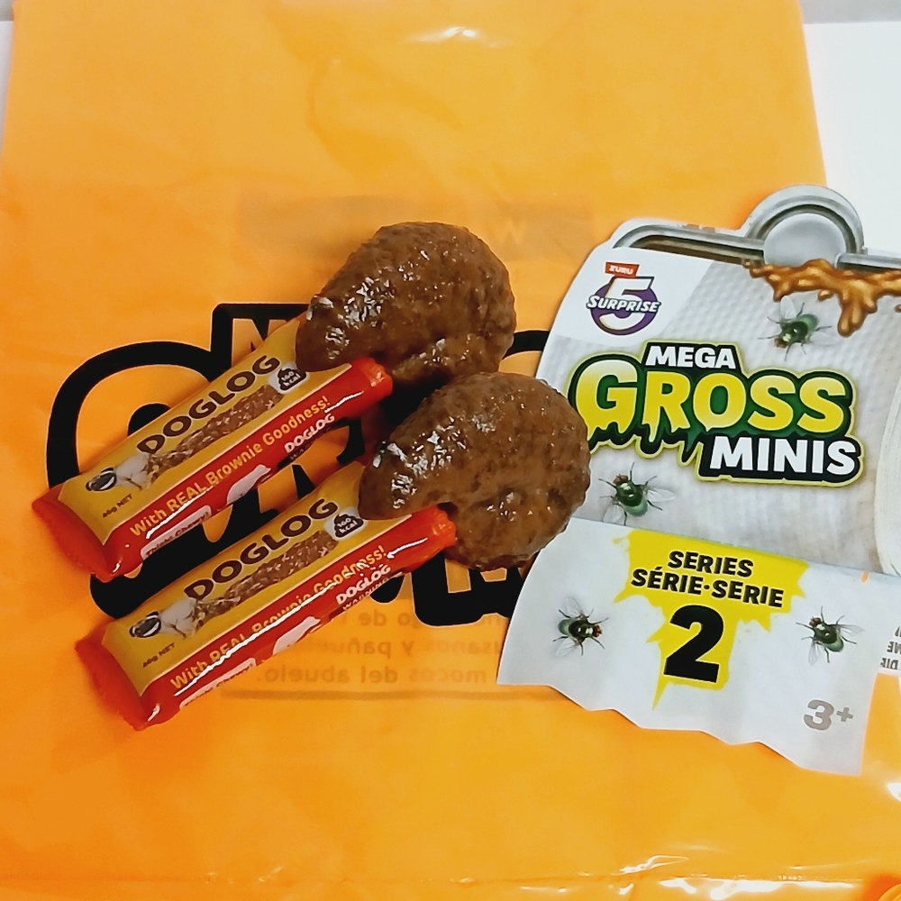 Zuru Mega Gross Minis Series 2 DogLog (2)